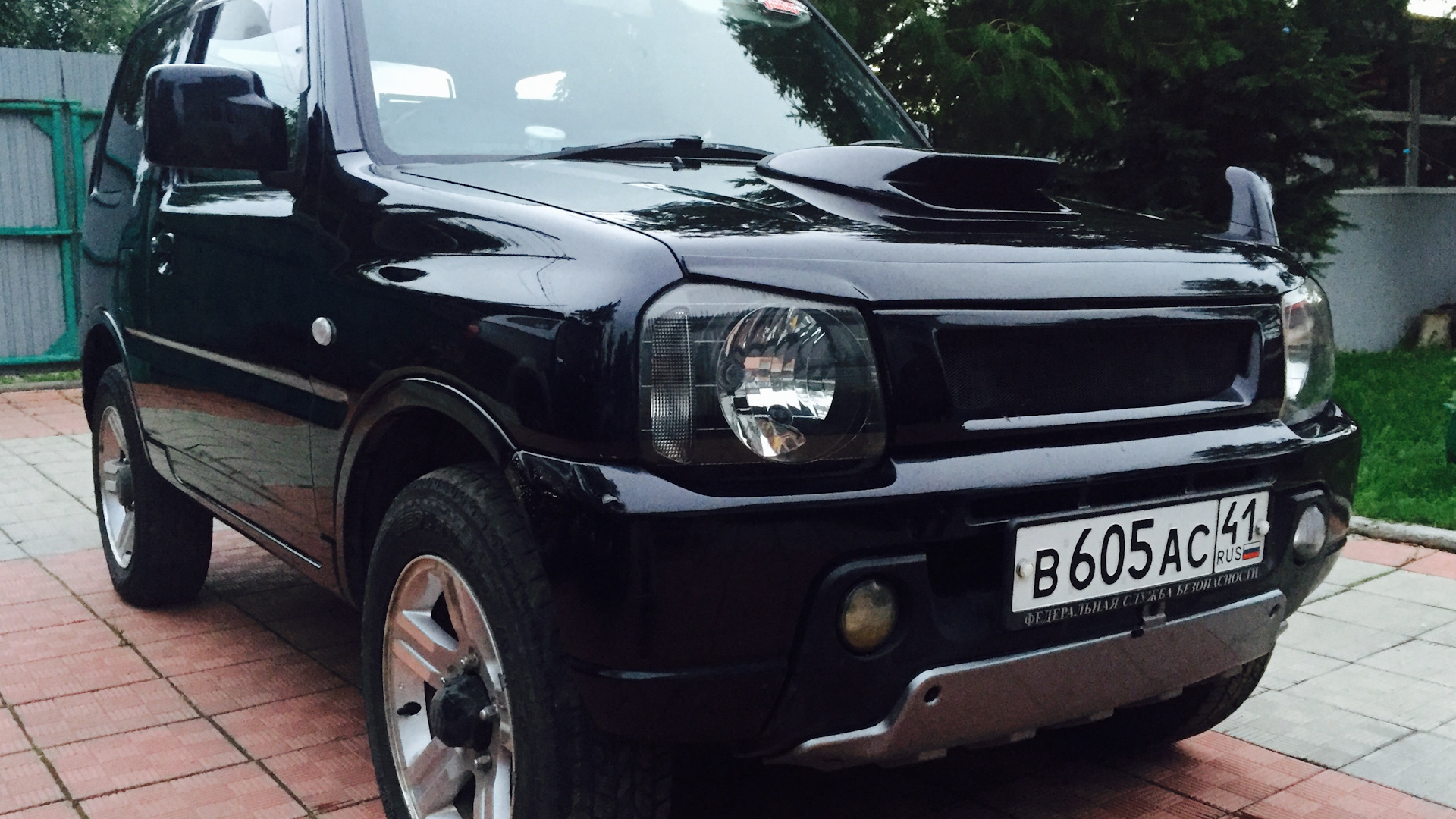 Suzuki Jimny 0.7 бензиновый 2006 | Bandit на DRIVE2