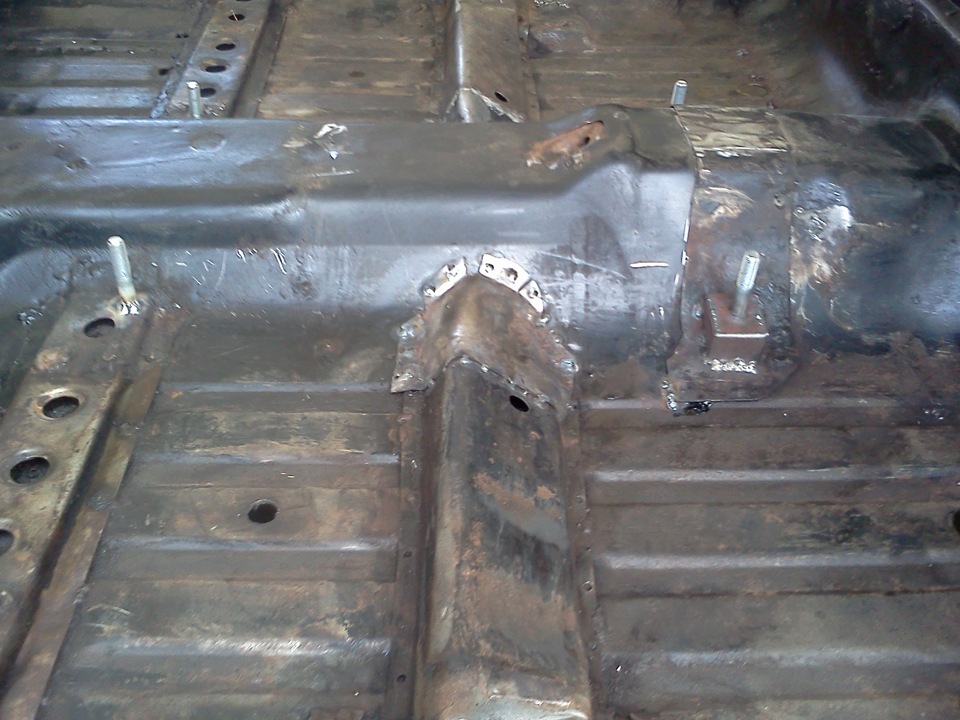 Подварил. Днище ваз 21013. Под варить. Кузов соединитель порога 2110. Переварка днища пежо 406.