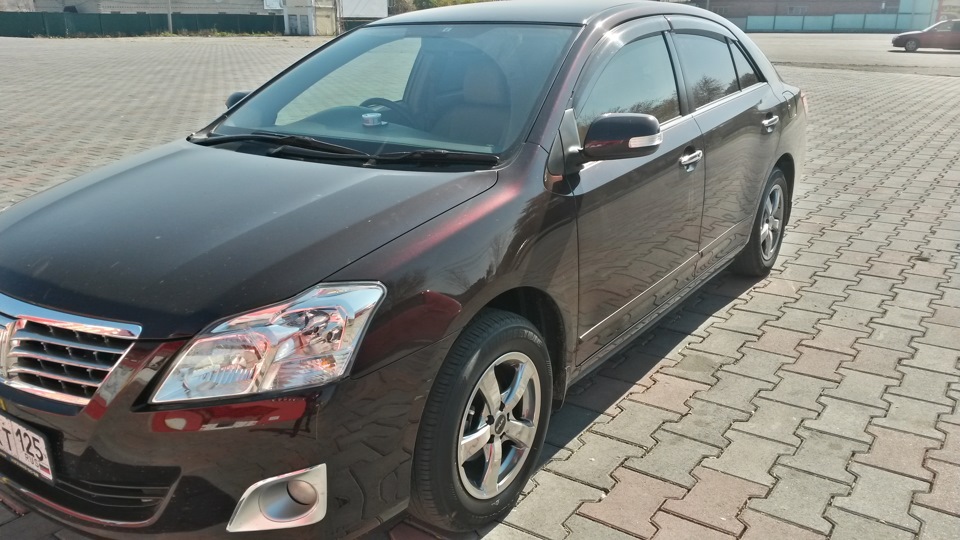 Toyota Premio 2011