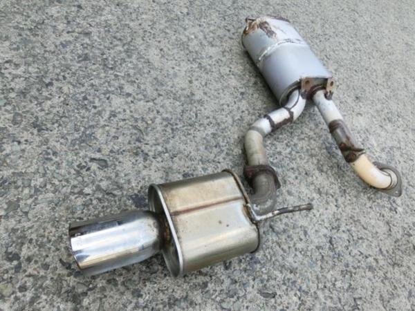Поменял глушитель "BLITZ" — Toyota Celica (230), 1,8 л, 2003 года ...