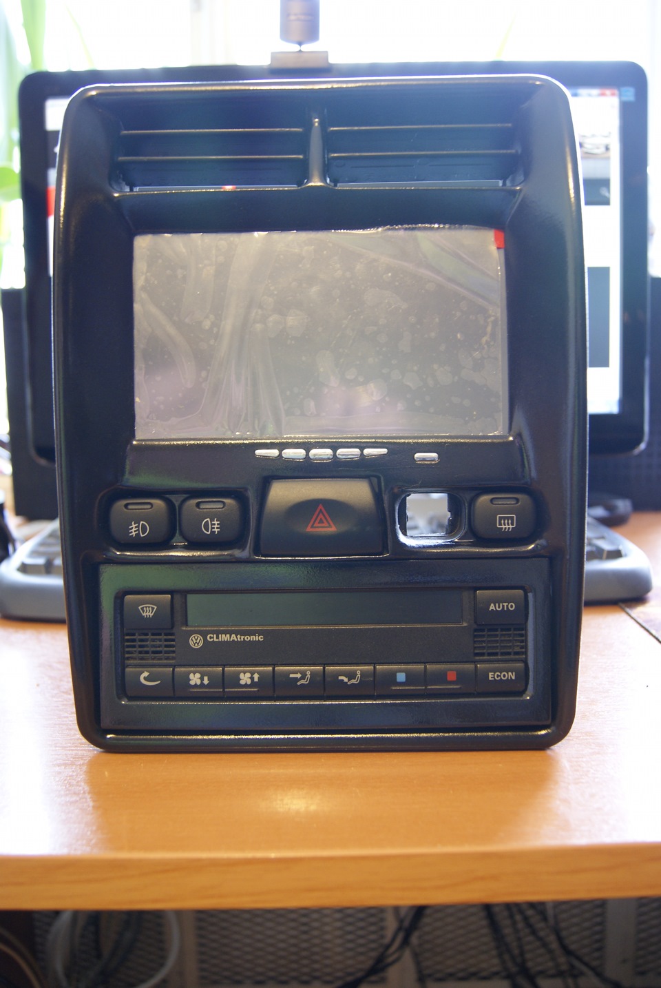 Рамка под монитор CarPC готова. — Сообщество «ГАЗ Волга» на DRIVE2