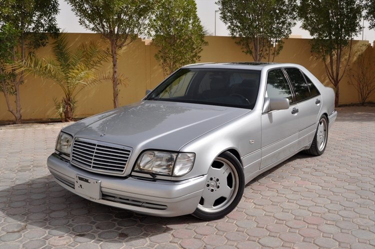 Мерседес Бенц w140 s600 белый