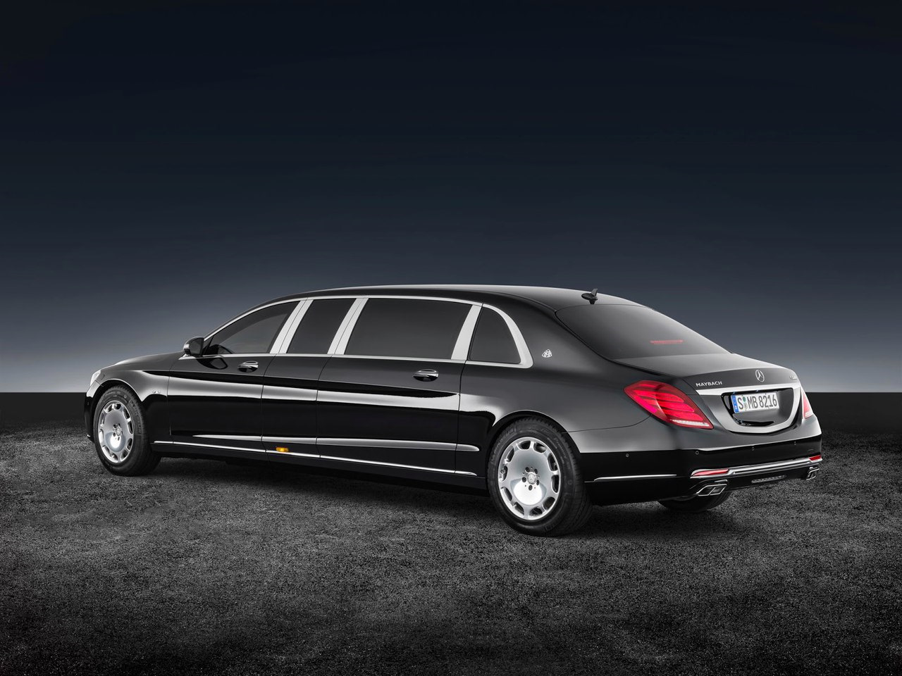 Мерседес Бенц Майбах s600