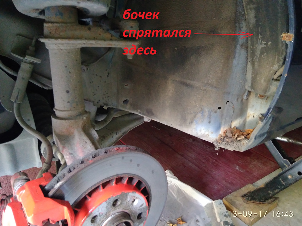 Дэу нексия как снять форсунки омывателя лобового стекла. 51869f9s 960. Дэу нексия как снять форсунки омывателя лобового стекла фото. Дэу нексия как снять форсунки омывателя лобового стекла-51869f9s 960. картинка Дэу нексия как снять форсунки омывателя лобового стекла. картинка 51869f9s 960. Привет друзьяНе стал растягивать на две темы, решил все кратко стулить в одной.Решил вот себе тоже поставить, всеми хваленые, веерные форсунки омывателя лобового стекла, установить обратные клапаны в трубки омывателя, чтобы водичка не уходила далеко от форсунок омывателя и за одно отремонтировать бачек омывателя (установить наконец, давно купленную, горловину с крышечкой и разобраться почему не горит индикатор малого количества омывающей жидкости в бачке). Купил ингредиенты, так сказать, форсунки 2 шт. 55 р., обратный клапан 2 шт. по 110 р. каждый (вроде от TOYOTA) и давно купленная горловина бачка омывателей 150 р.