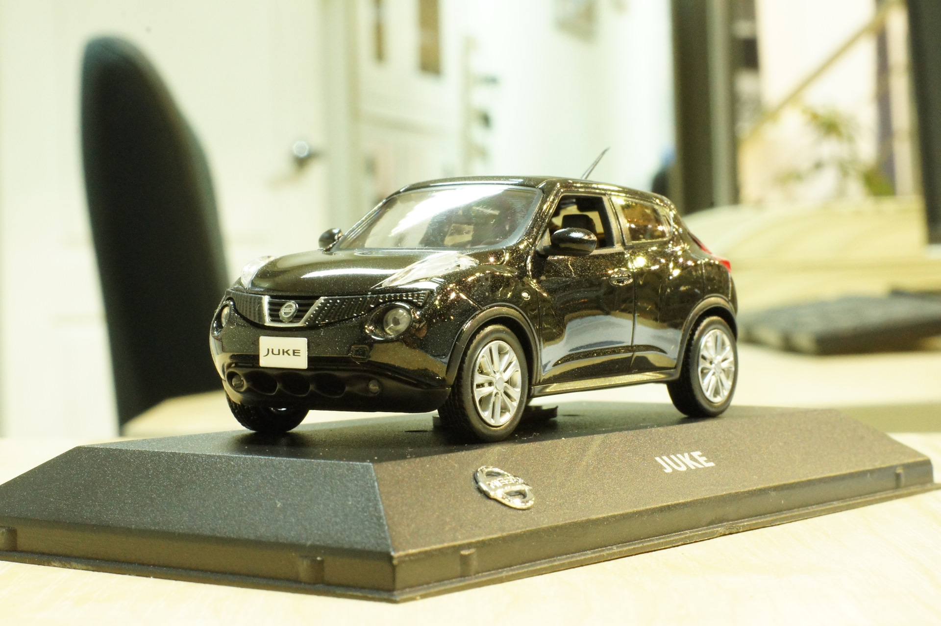 Nissan Juke 1 43