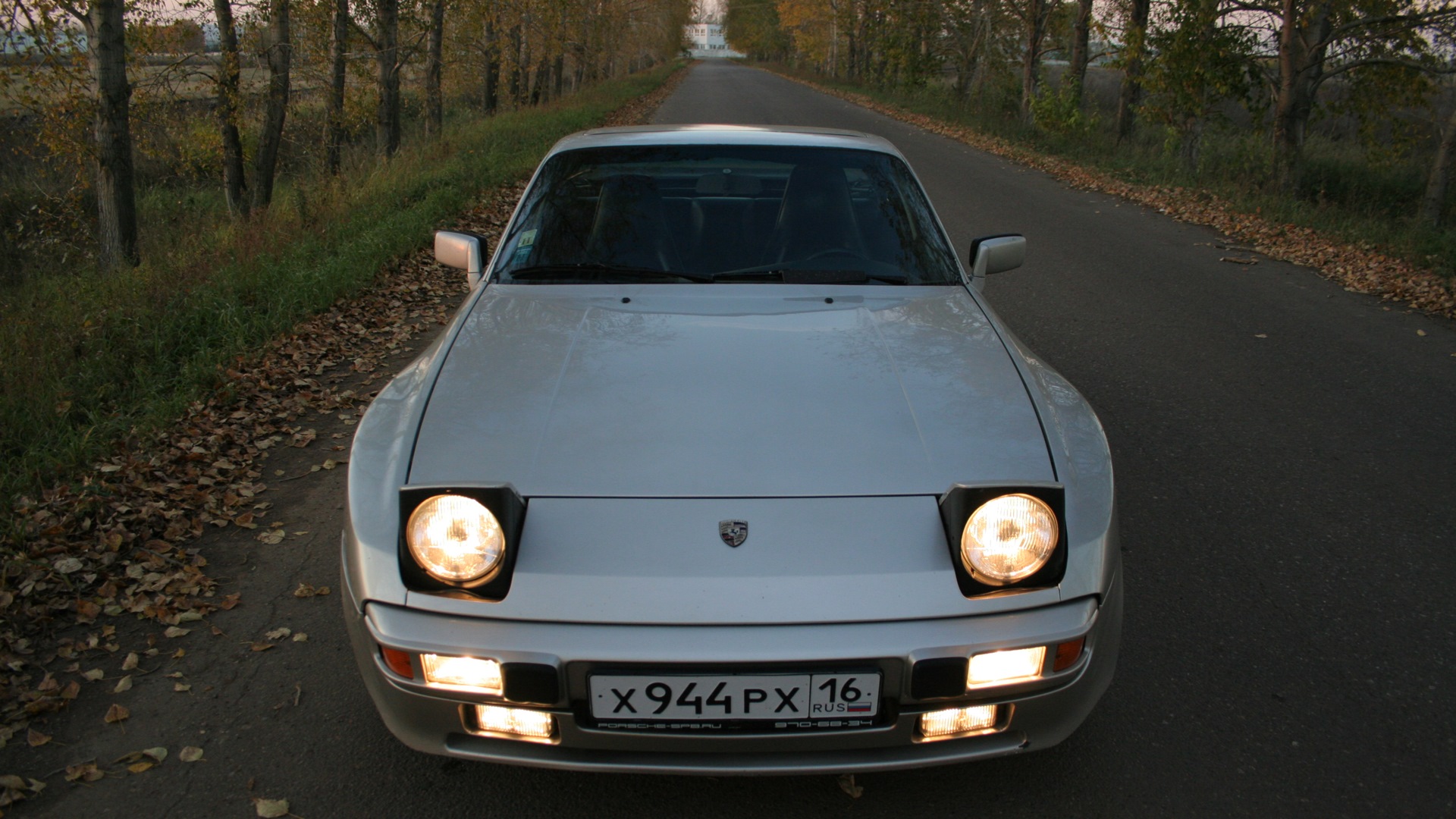 Porsche 944 2.5 бензиновый 1985 | на DRIVE2