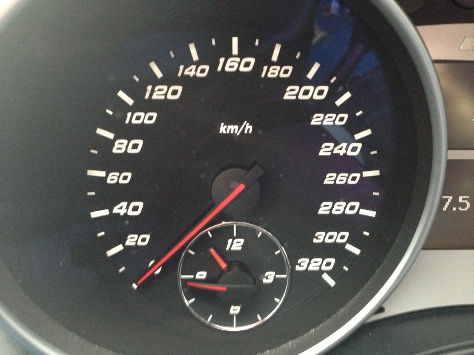 щиток приборов — Mercedes-Benz ML 63 AMG (W164), 6,2 л, 2007 года ...