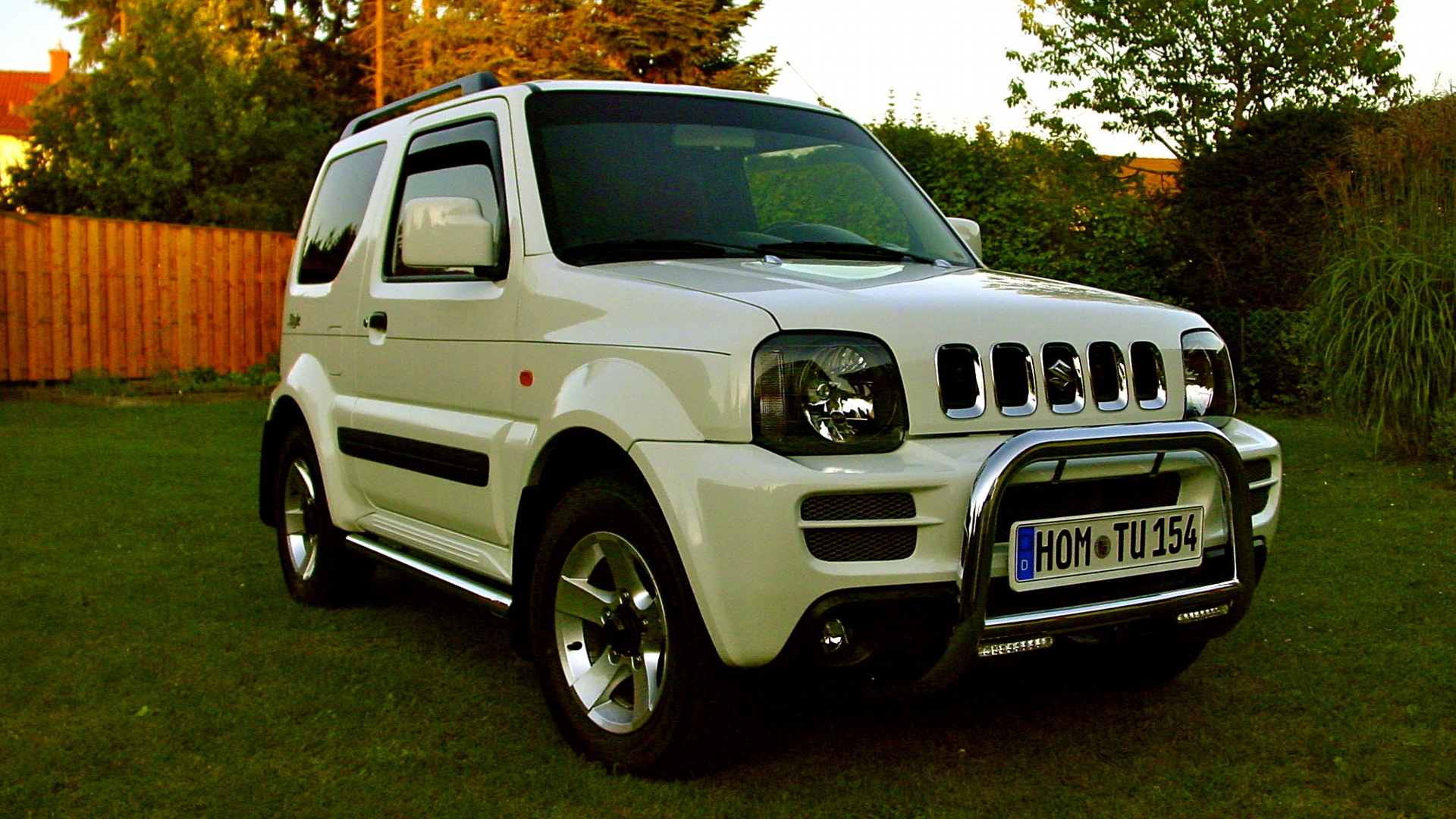 Suzuki Jimny 1.3 бензиновый 2011 | Белоснежный бандит...:) на DRIVE2