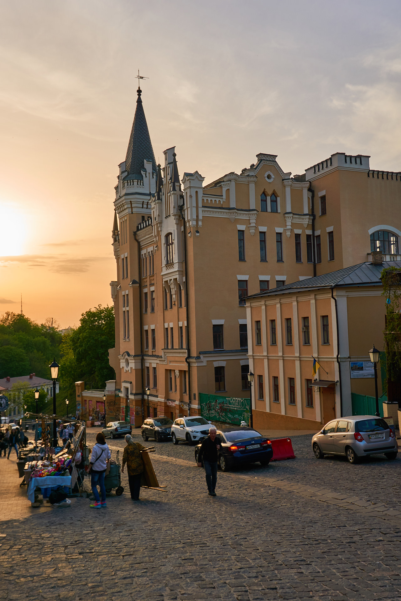 Андреевский спуск в Киеве история