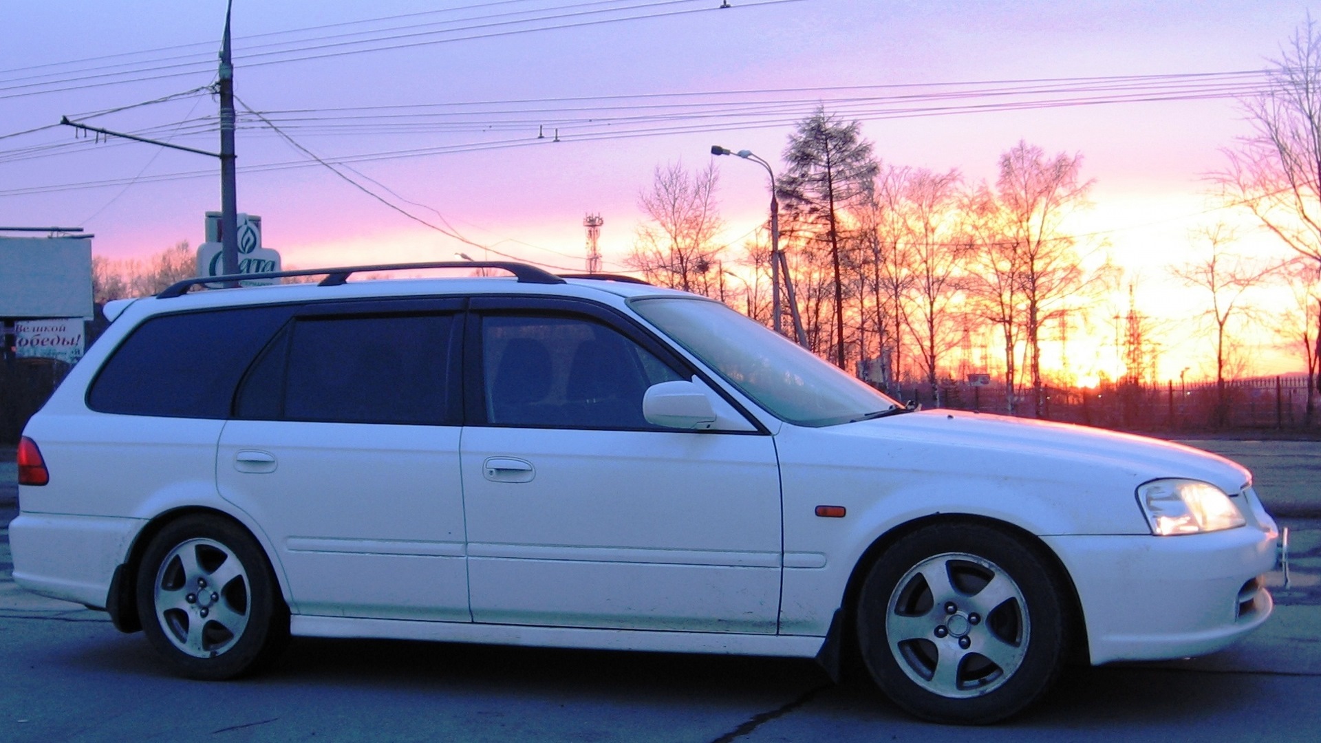 Хонда орхия. Хонда Орхия 2001. Штатное литье Honda Orthia. Хонда Орхия 1997 на 17 дисках. Хонда Орхия на литье.