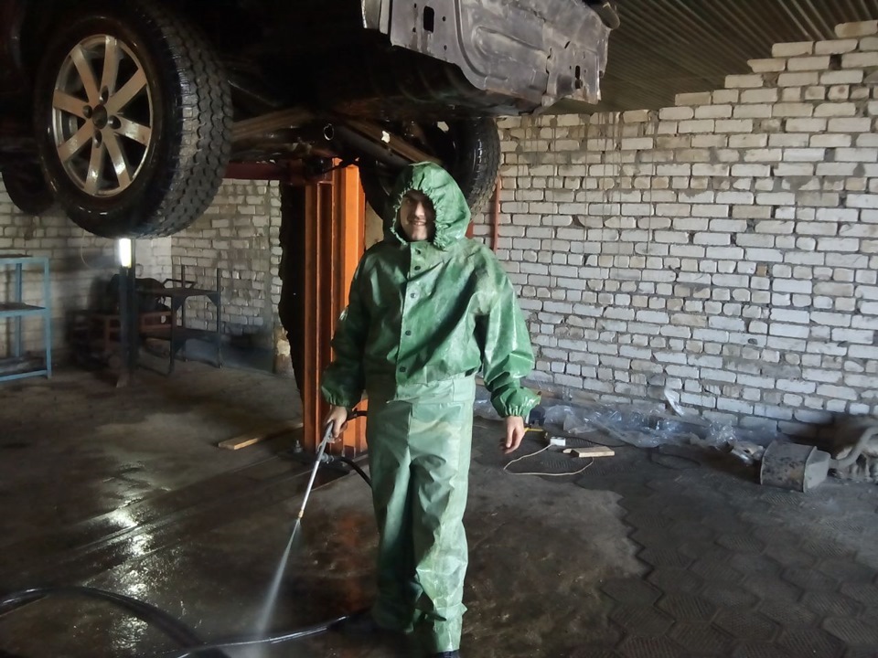 Моем всё и везде ))) — Ford Mondeo II, 2 л, 1998 года | мойка | DRIVE2