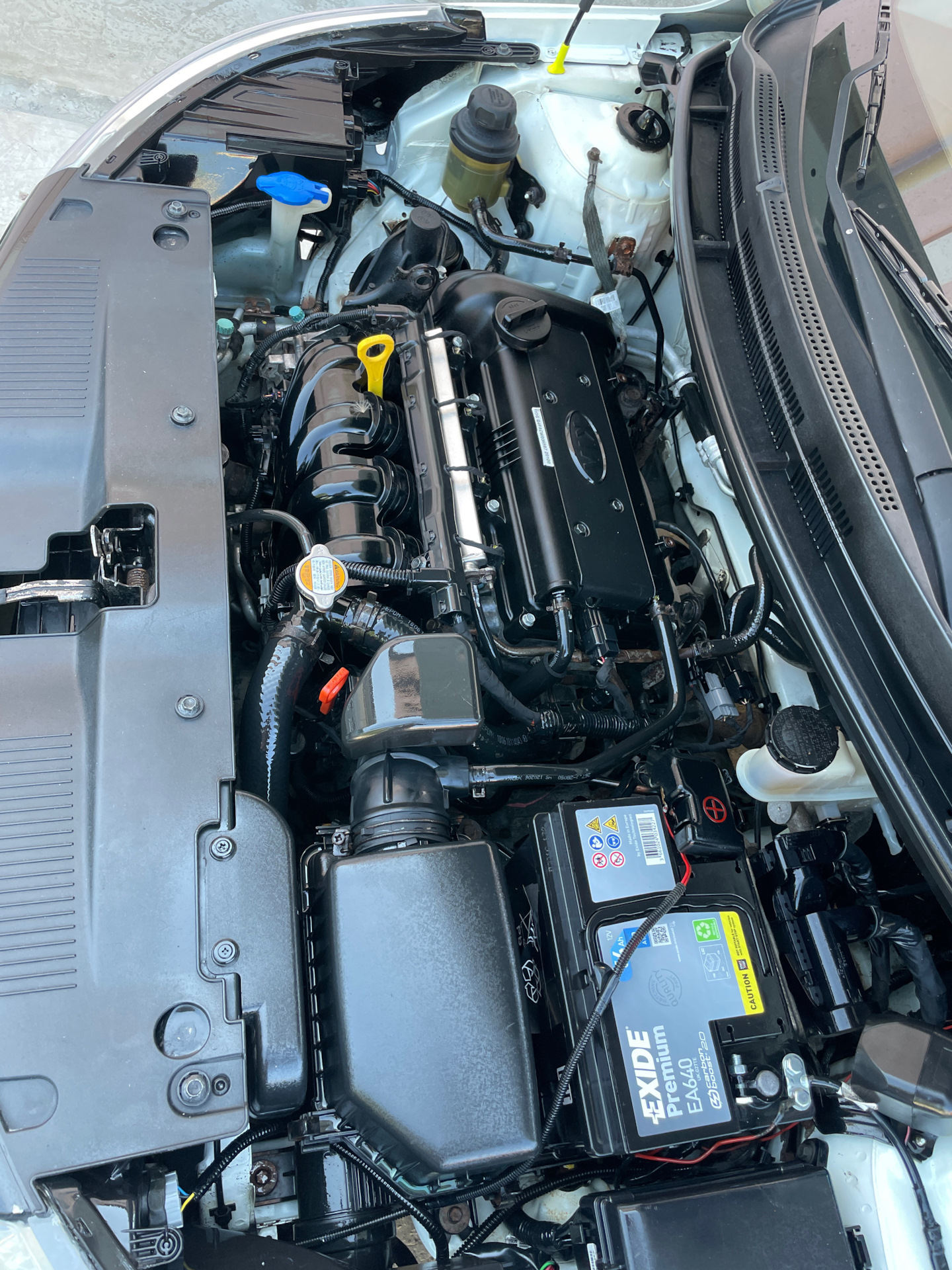 Мойка под капотом — KIA Rio (3G), 1,4 л, 2012 года | мойка | DRIVE2