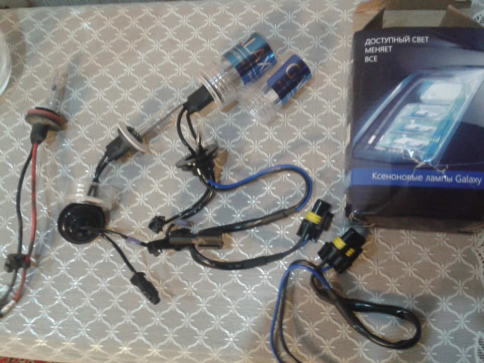 Конденсат в противотуманных фарах — BMW 5 series (E39), 2,2 л, 2002 ...