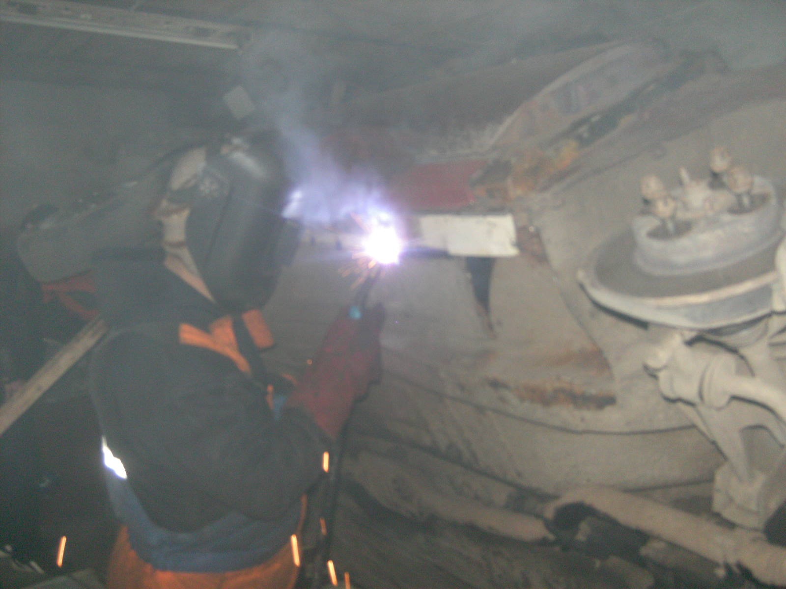 Варим пороги и латаем дыры (част 1) — Москвич Святогор, 2 л, 1998 года ...