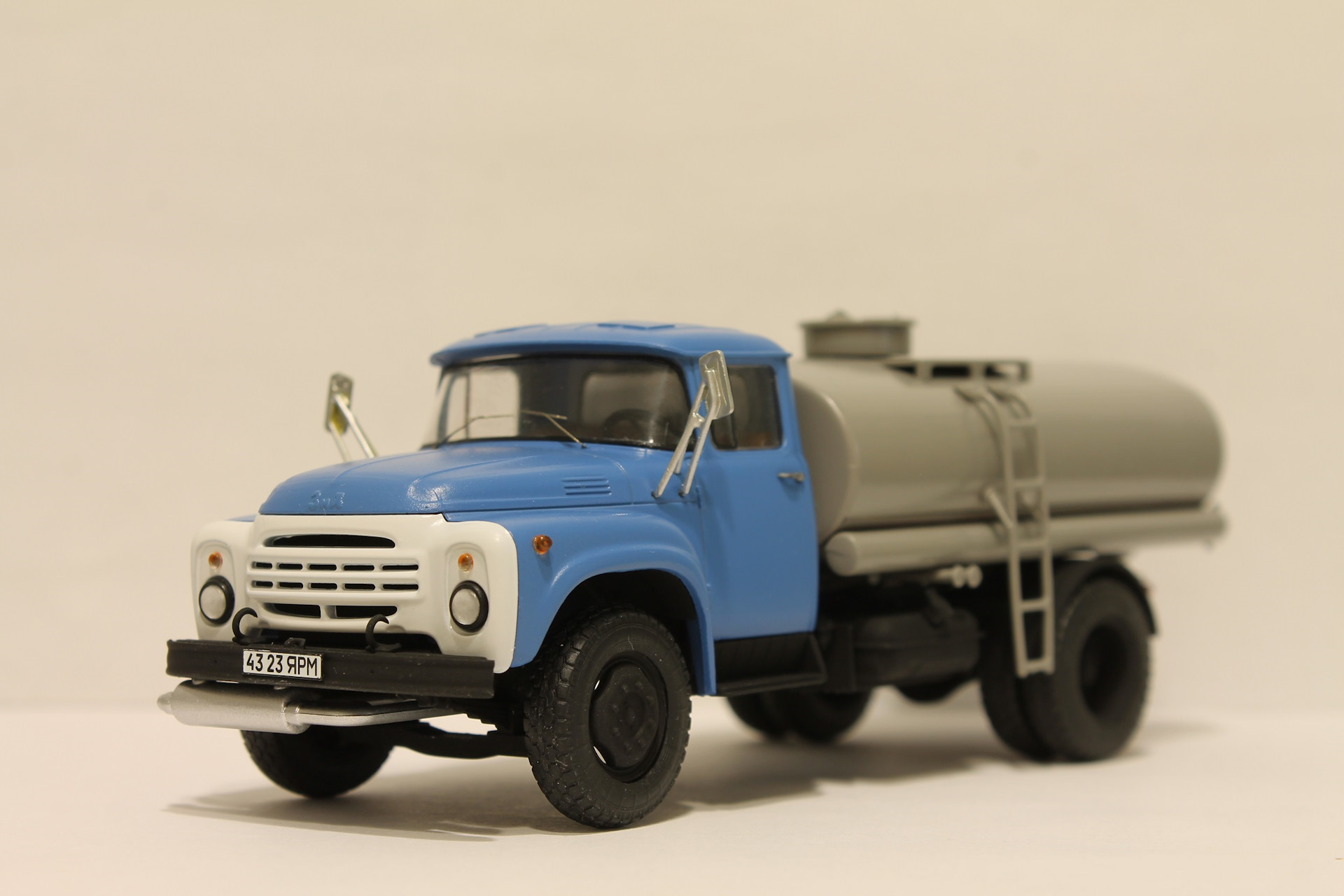 Тсв (телеканал). Тсв-6 (зил 130) ssm1028. Зил 130 тсв. Тсв (телеканал). Тсв логотип.