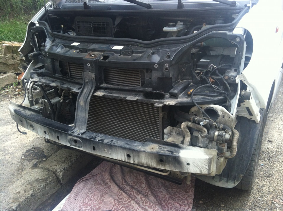 Загорелась лампочка (отсутствует зарядка аккумулятора) — Renault Trafic ...