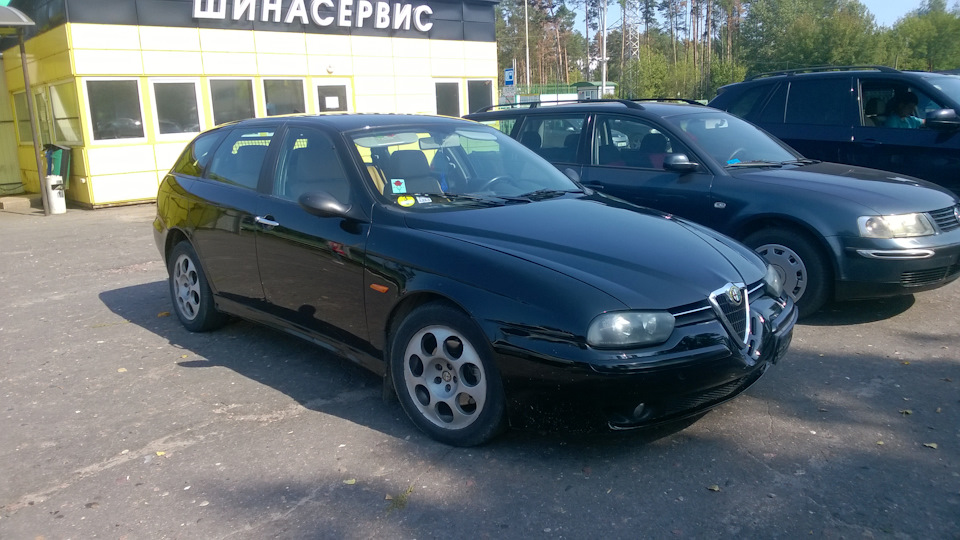 Uzhe Bez Nomerov Alfa Romeo 156 2 4 L 2001 Goda Na Drive2