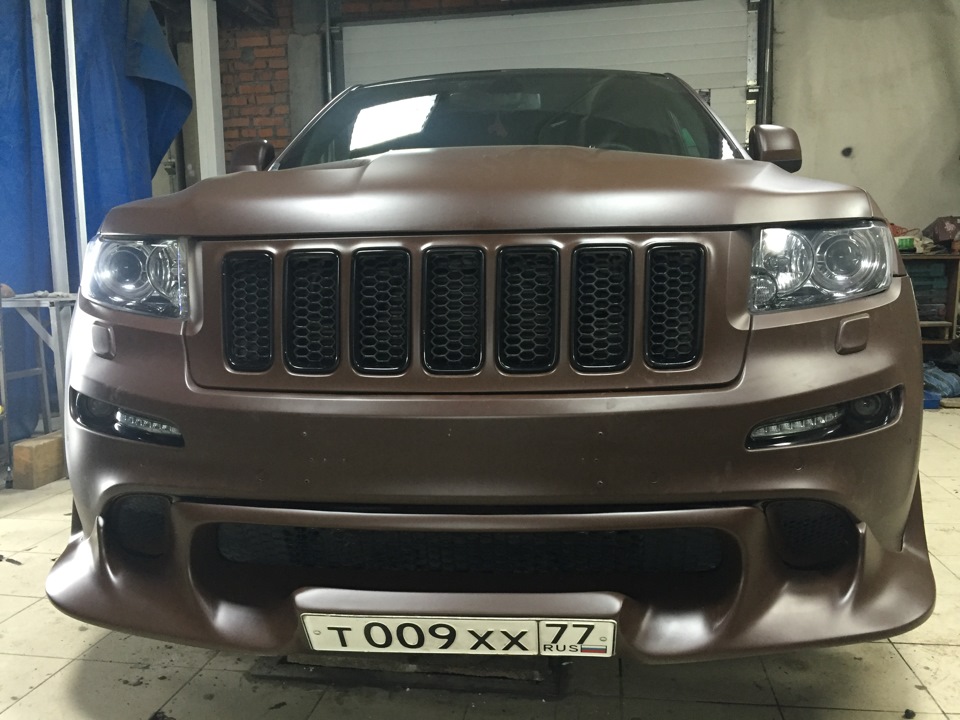 Jeep srt wk2 карбон салона