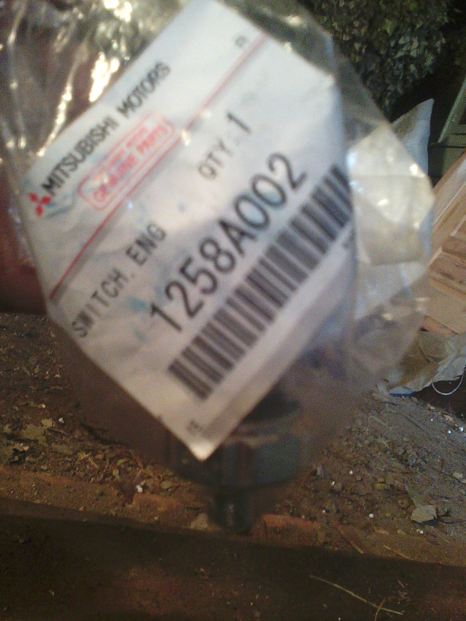 Датчик давления масла — Mitsubishi Lancer IX, 2 л, 2007 года | своими ...