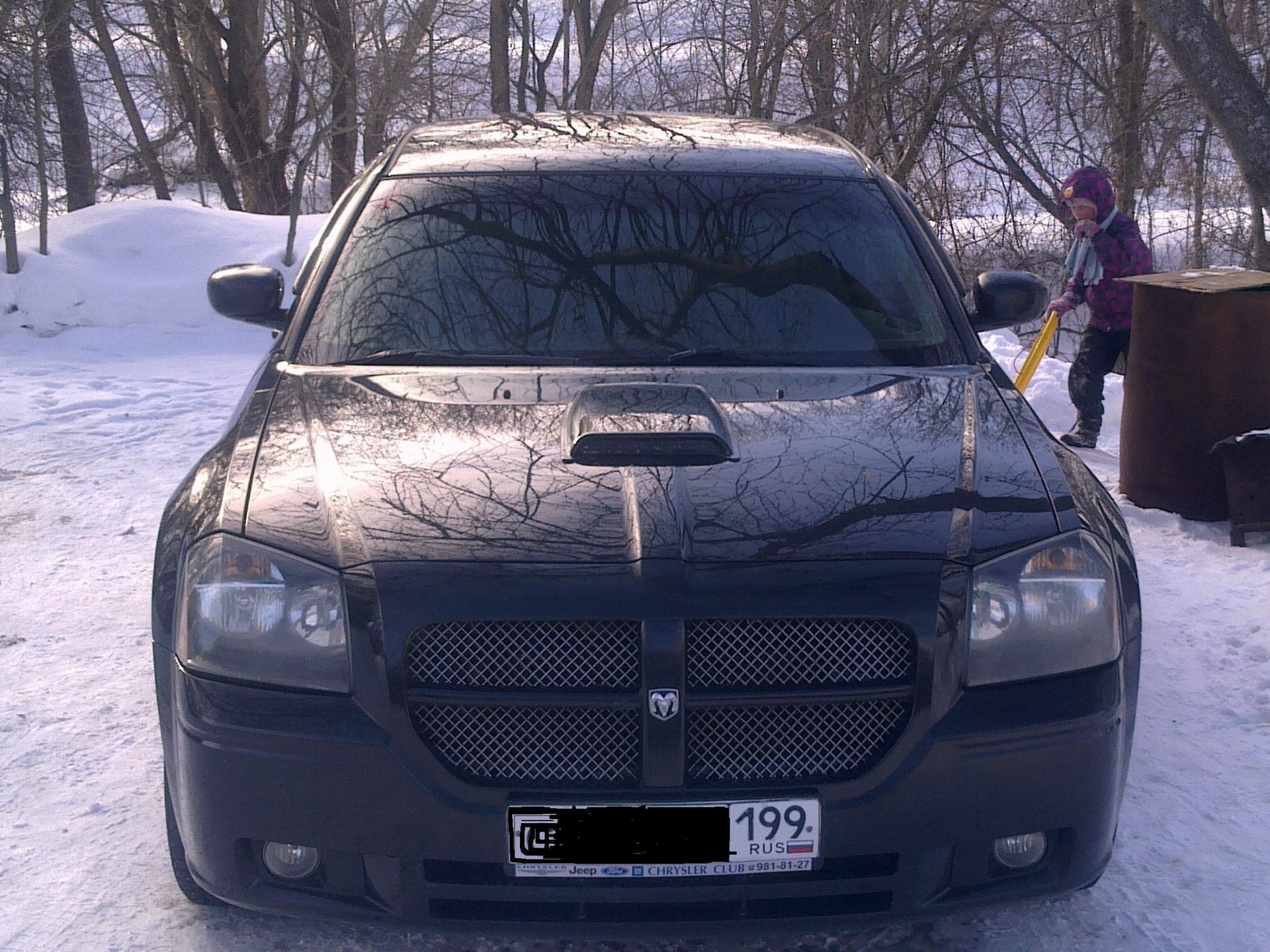 Де-инсталяция накладки на капот — Dodge Magnum, 2,7 л, 2005 года | просто  так | DRIVE2