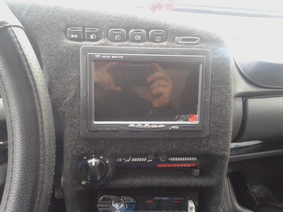 Монитор+камера заднего вида — Lada 2115, 1,5 л, 2005 года | электроника ...