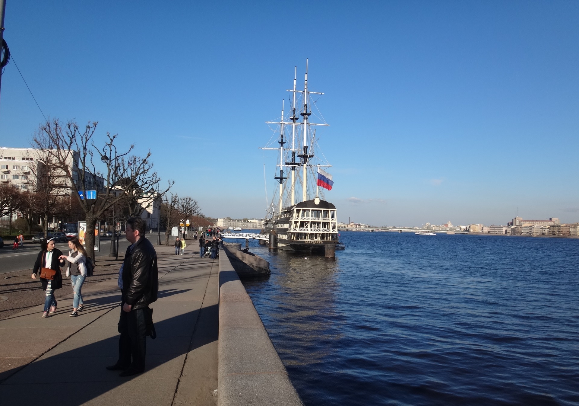 санкт петербург петровская набережная