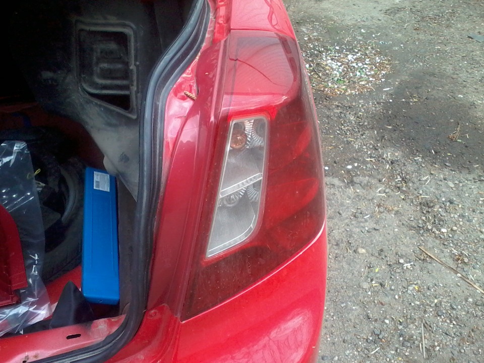 Как снять задний фонарь на лачетти замена задних фонарей - Chevrolet Lacetti Sedan, 1,6 л, 2007 года своими руками 