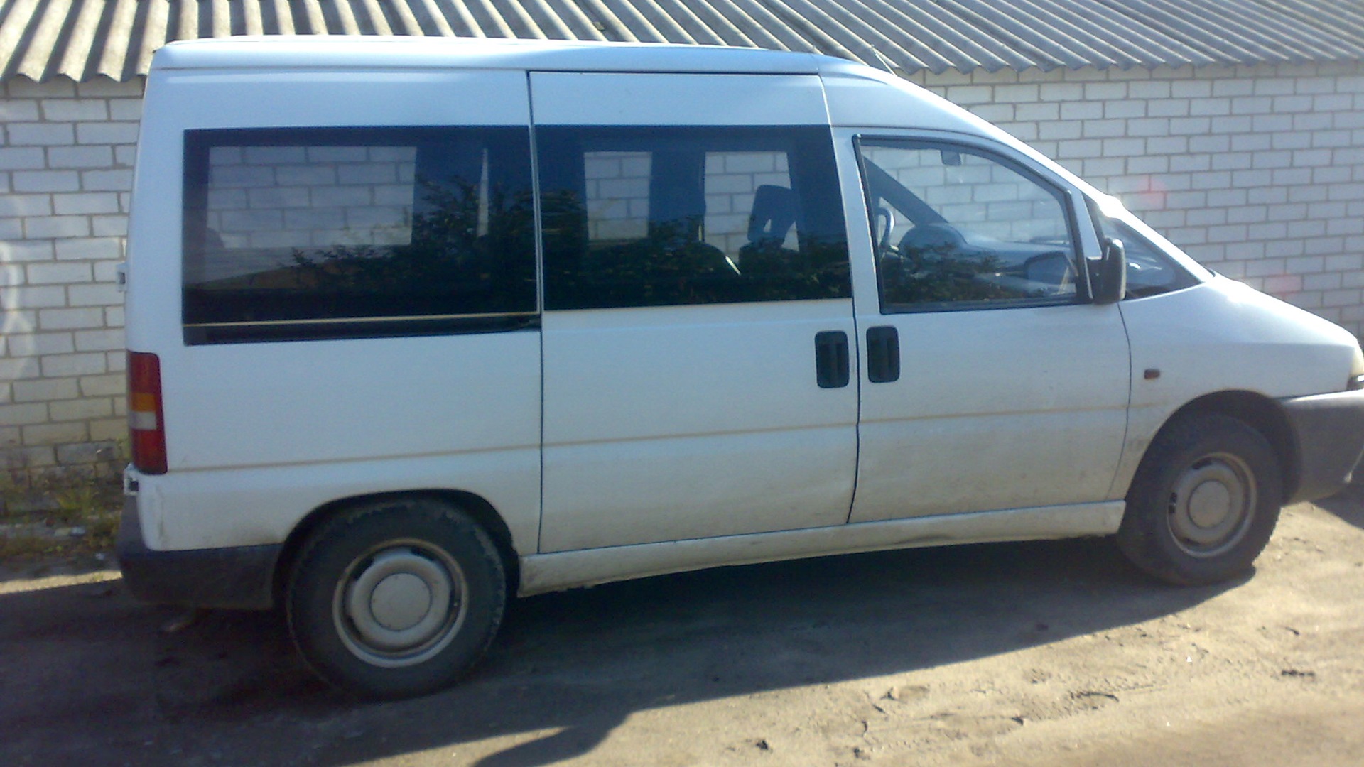 Пежо эксперт 1.9. Mazda Bongo 2001. Mazda Bongo 2001 год. Mazda Bongo Wagon 1991. Мазда Бонго микроавтобус 2008.