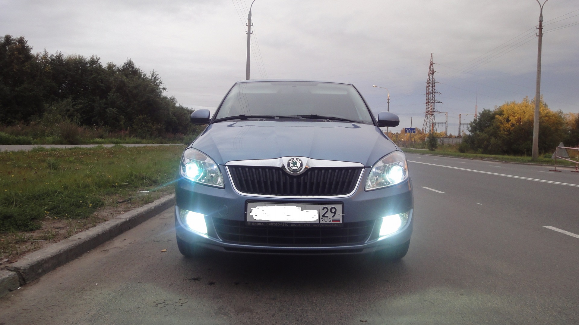 Skoda Fabia Mk2 1.4 бензиновый 2011 | Фобия на DRIVE2