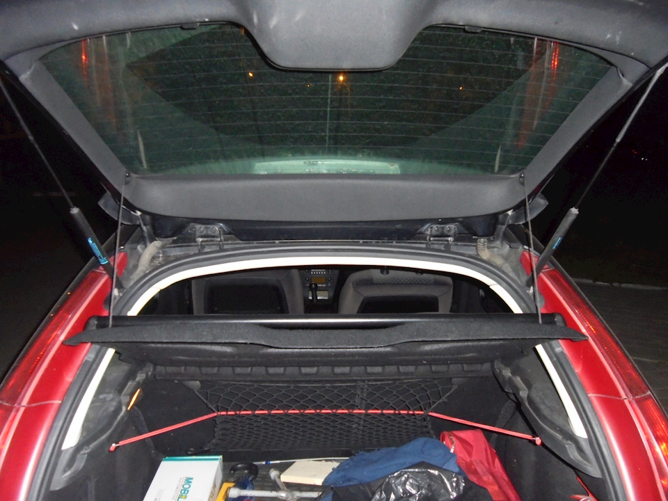 Фото в бортжурнале Citroen C4 (1G)