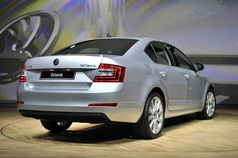 Skoda octavia 3d. Шкода Эпика. Шкода из Китая.