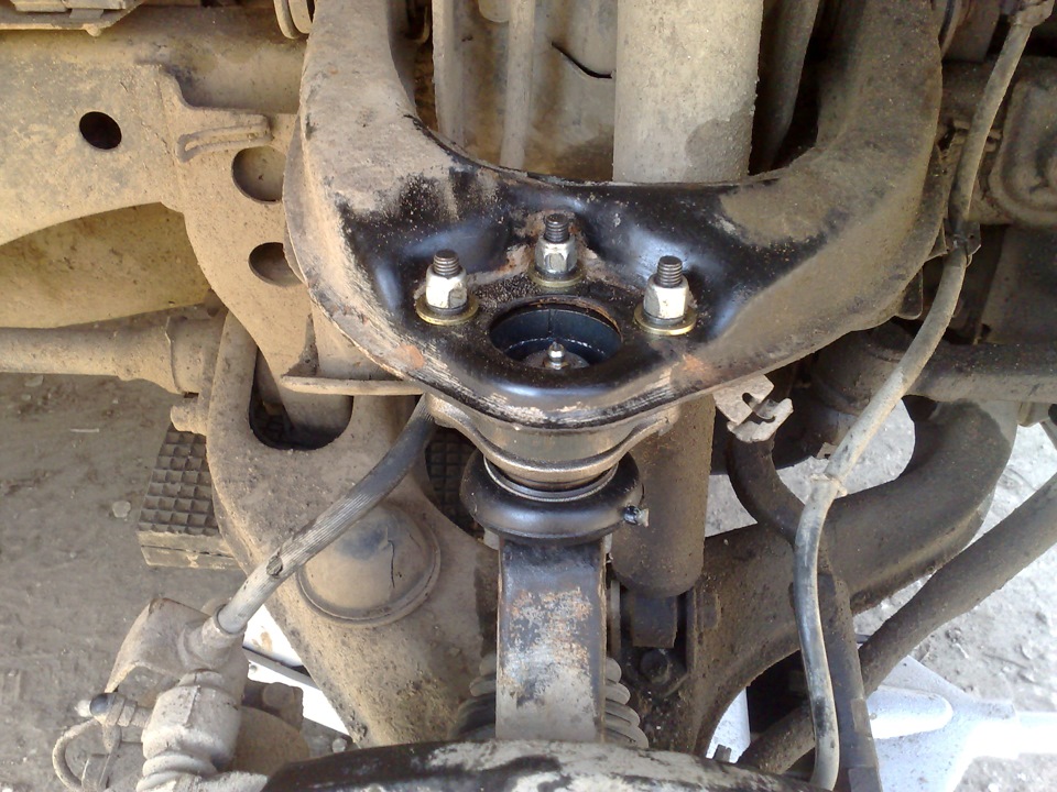 Проставки под шаровые 2.5 см — Mitsubishi Pajero Sport (1G), 3 л, 2006 ...