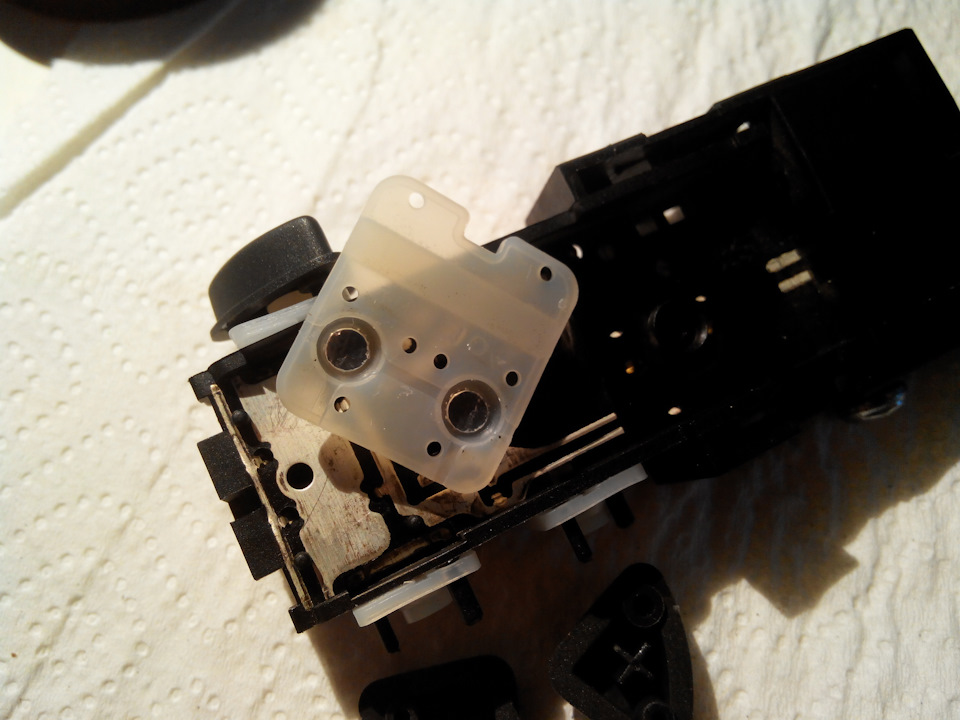 Переделка пульта магнитолы под круиз-контроль — Renault Laguna II, 2 л ...