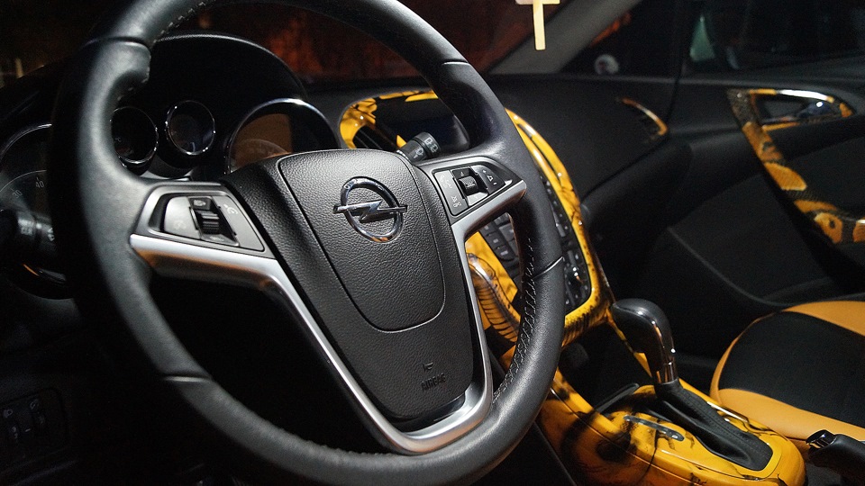 Opel Astra †Snake🐍