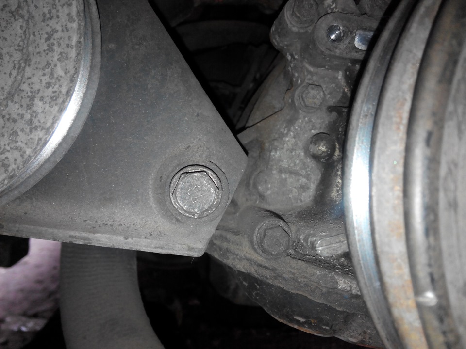 Как выставить угол впрыска на RD28T — Nissan Patrol (W260), 2,8 л, 1992 ...