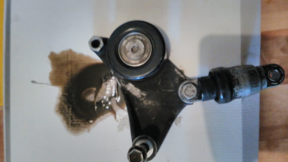 Неожиданно вышел из строя генератор/3 — Toyota RAV4 (II), 2 л, 2005 ...