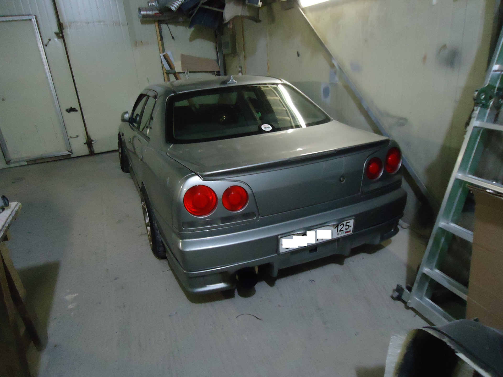 Neksa Autotuning Skyline r34