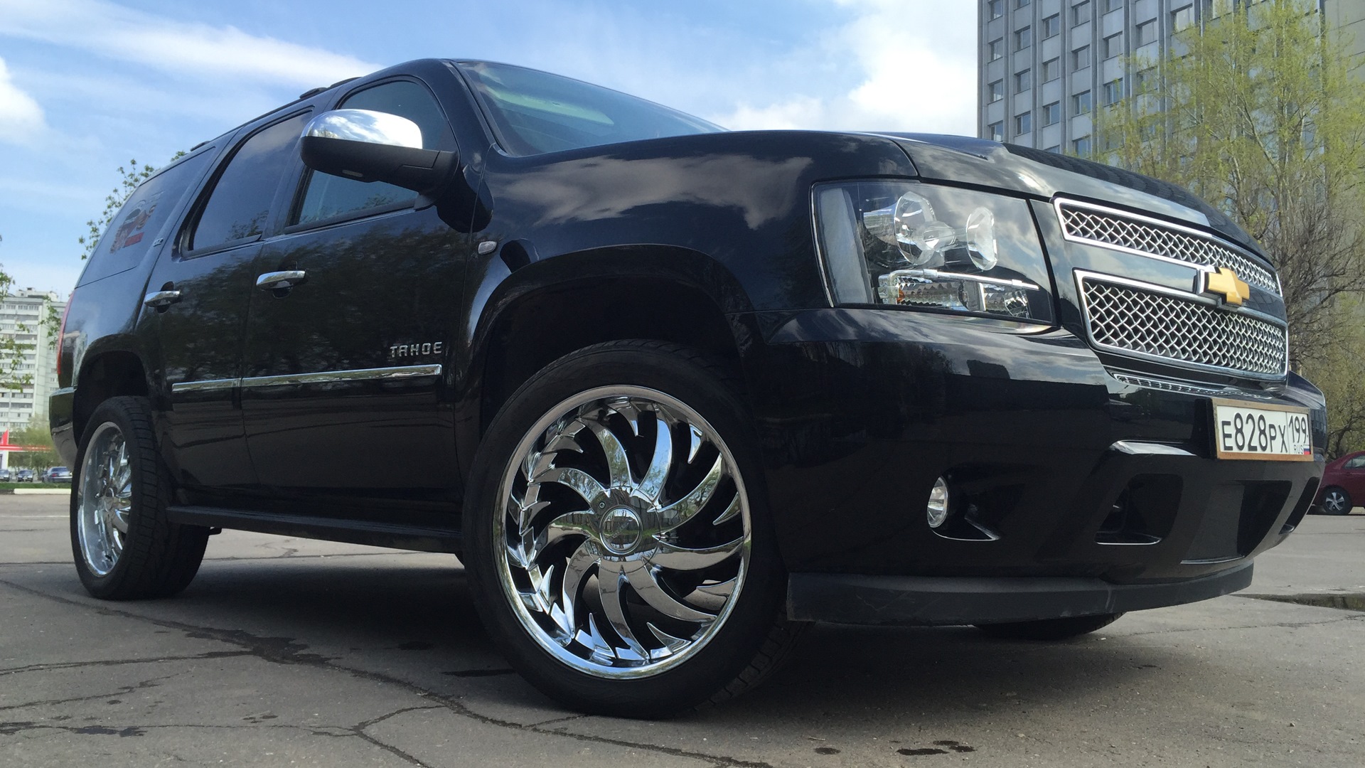 Chevrolet Tahoe (GMT900) 5.3 бензиновый 2013 | #тахо828 → #тахо333 на DRIVE2