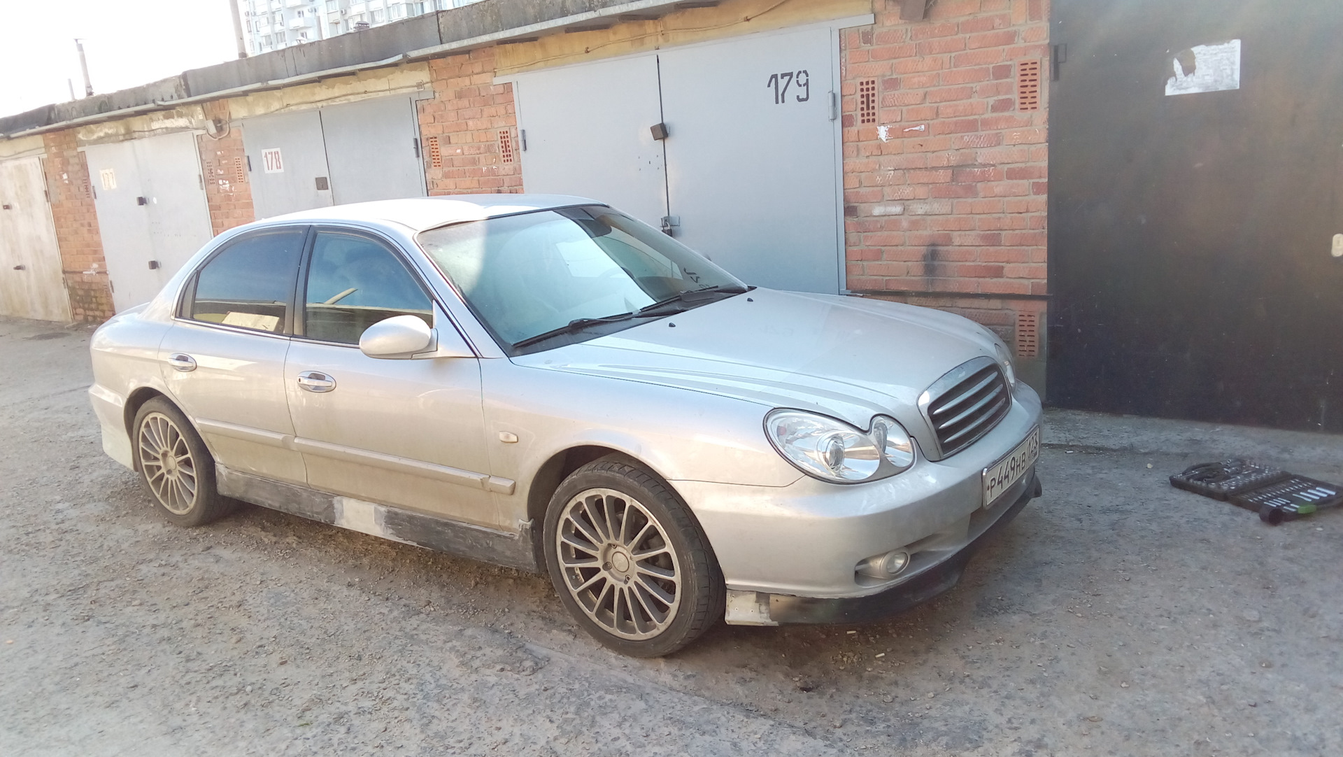 Sonata ef диски. Sonata EF r16. Sonata EF 2007 на 17 дисках. Hyundai Sonata 2.7. Соната 5 EF литье.