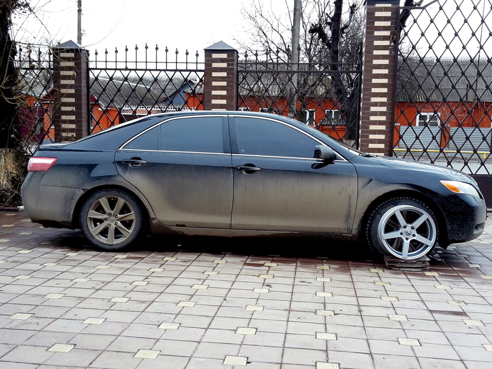 Диски камри 40. Диски Toyota Camry v40 r16. Диски р17 на Камри 40.