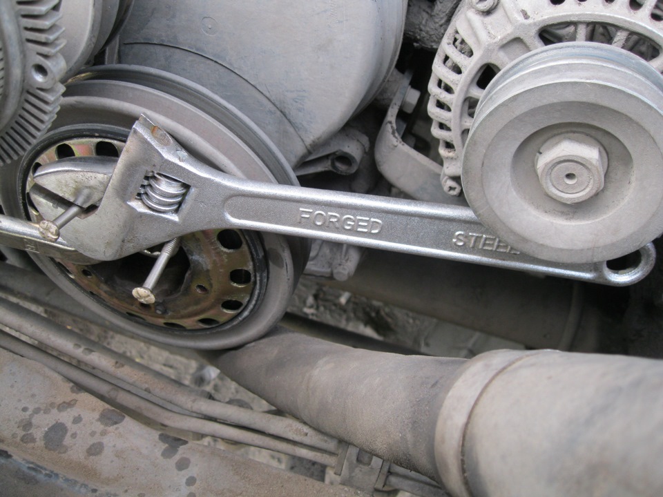 Фото в бортжурнале Nissan Patrol (W260)