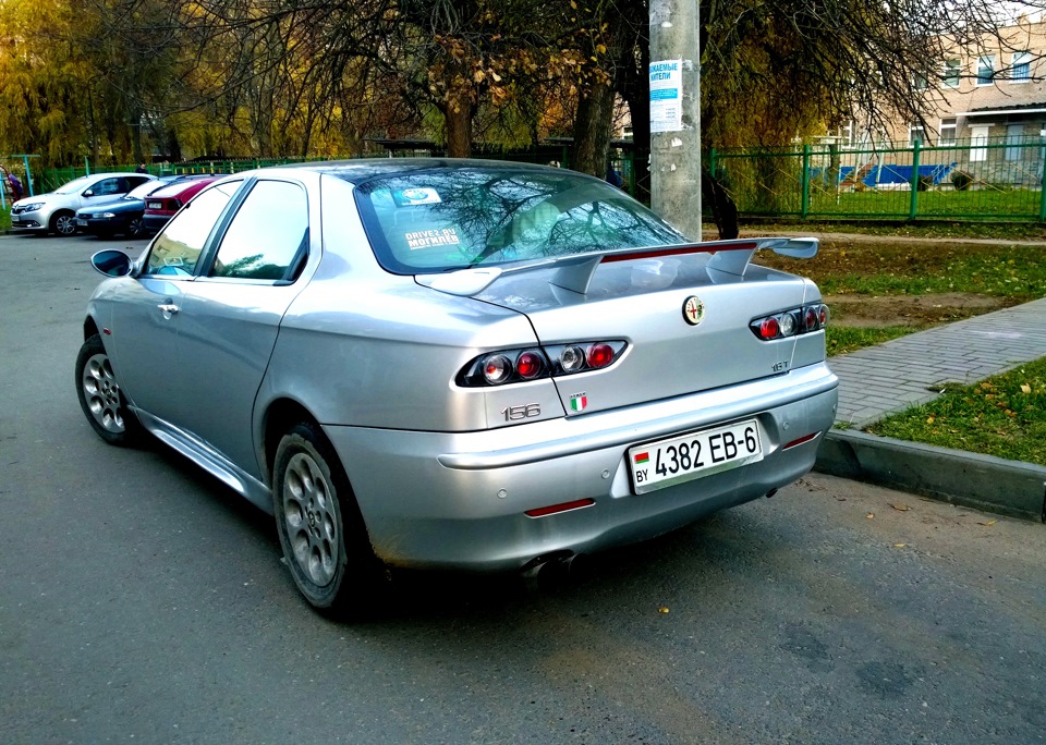 Альфа спойлеры. Спойлер Альфа Ромео 156. Alfa Romeo 156 Spoiler. Спойлер Альфа Ромео 166. Alfa Romeo со спойлерами.