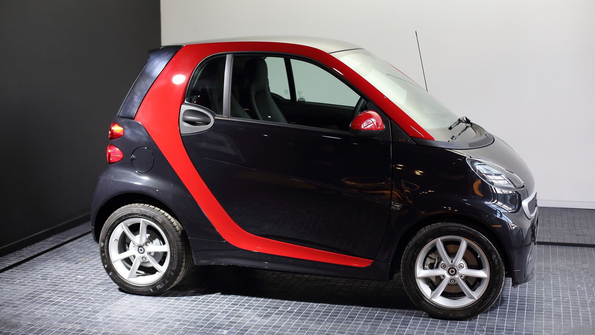 Smart fortwo (2G) 1.0 бензиновый 2015 | turbo на DRIVE2