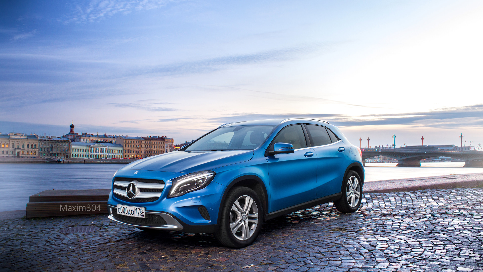 Реклама Mercedes Benz GLA