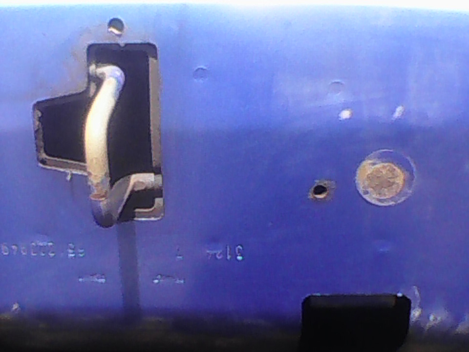 Ржавчина на капоте — Renault Sandero 2G, 1,6 л, 2014 года | наблюдение ...