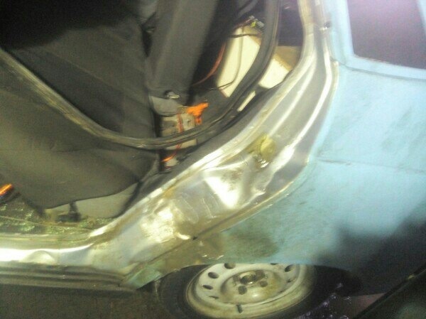 Восстановление двери — Lada 21104, 1,6 л, 2007 года | кузовной ремонт ...