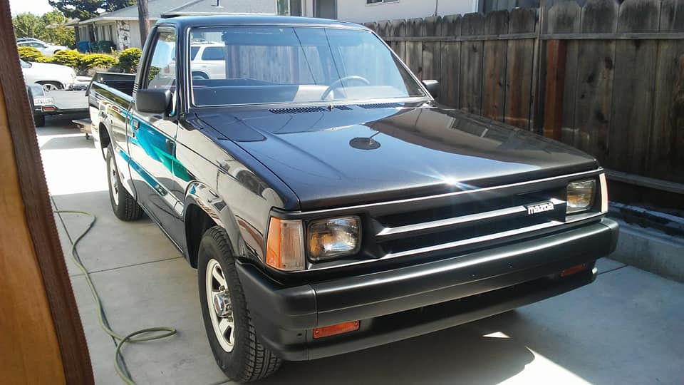  Camioneta de ensueño Mazda B2000 de 1987 — DRIVE2