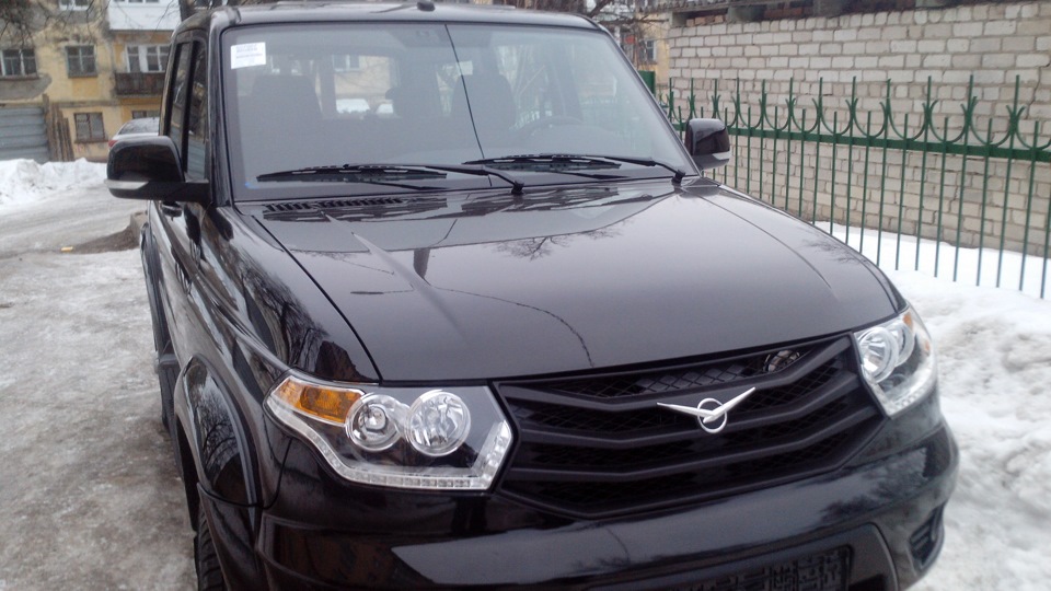 УАЗ Patriot Черный мустанг