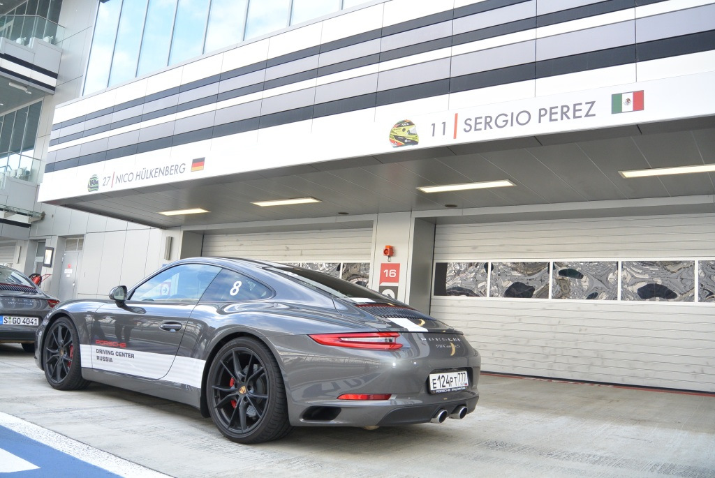 Сочи автодром результаты. Porsche 911 в Сочи. Porsche 911 gt3 Сочи автодром. Сочи автодром Cayman GTS. Сочи автодром 2023.