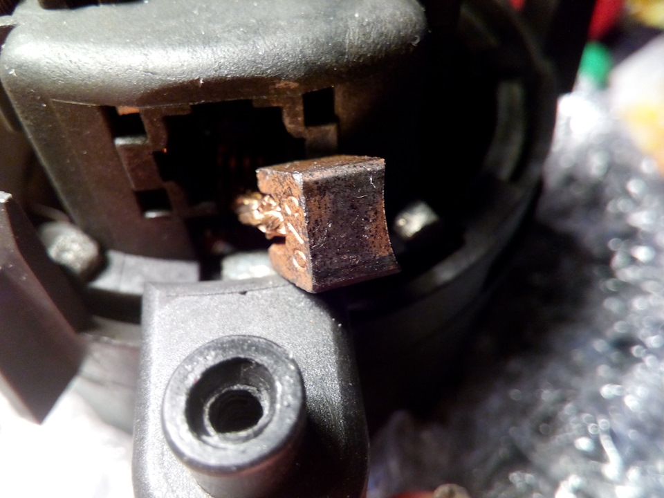 перестал дуть вентилятор печки — FIAT Stilo, 1,9 л, 2002 года | поломка ...